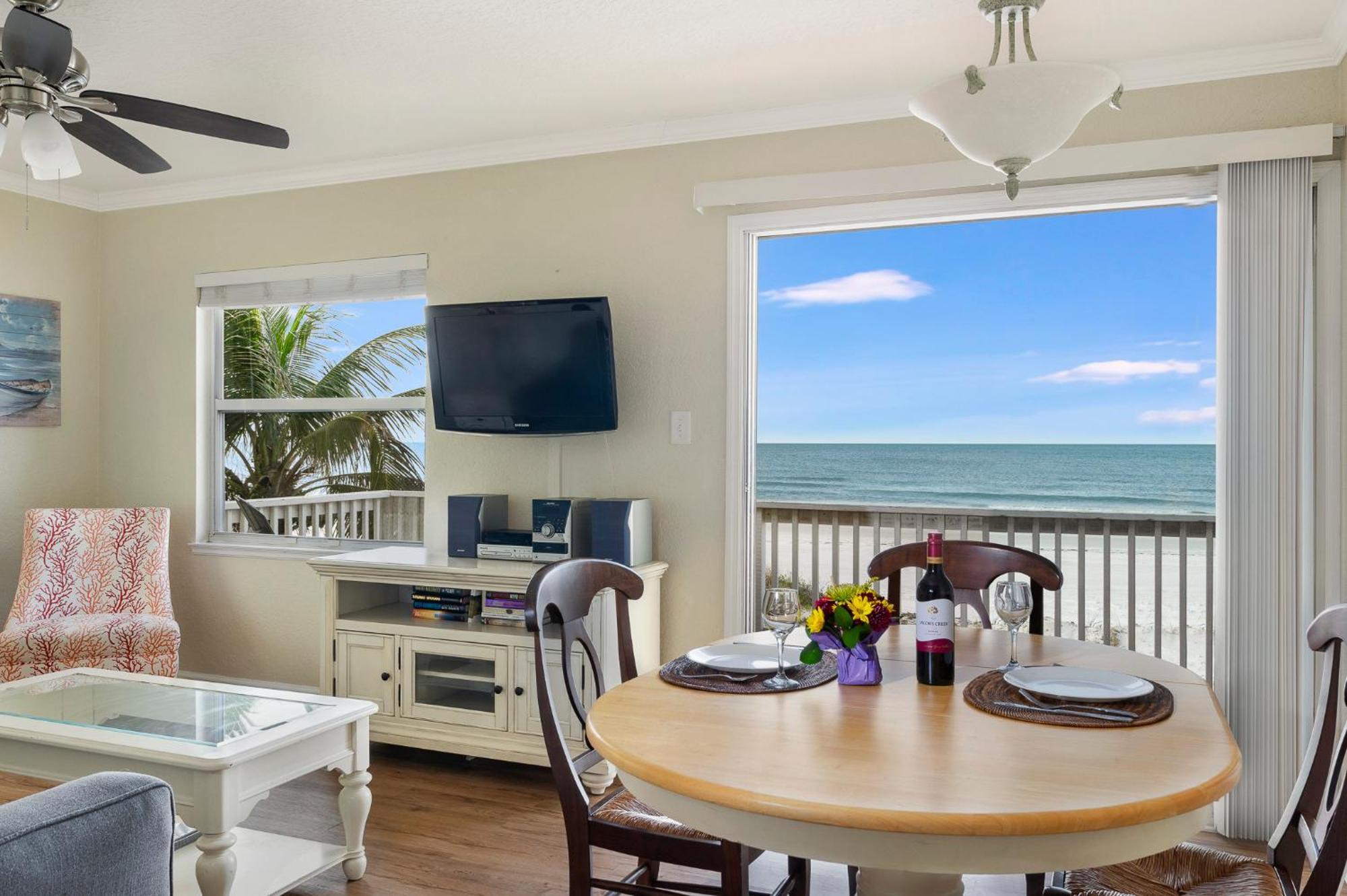 Sand Glo Villas Indian Rocks Beach Eksteriør billede