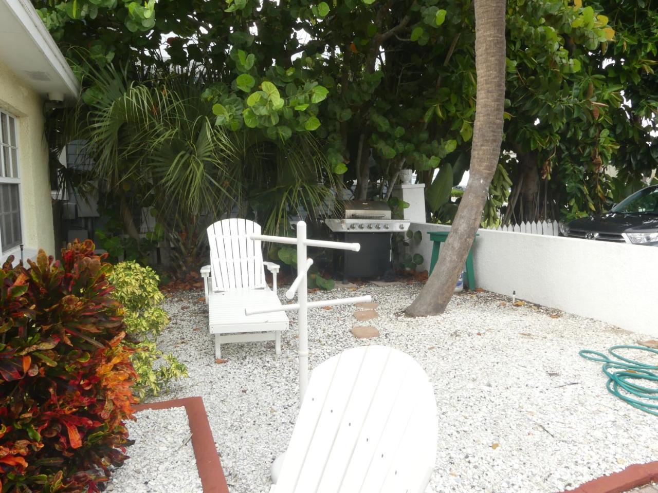 Sand Glo Villas Indian Rocks Beach Eksteriør billede